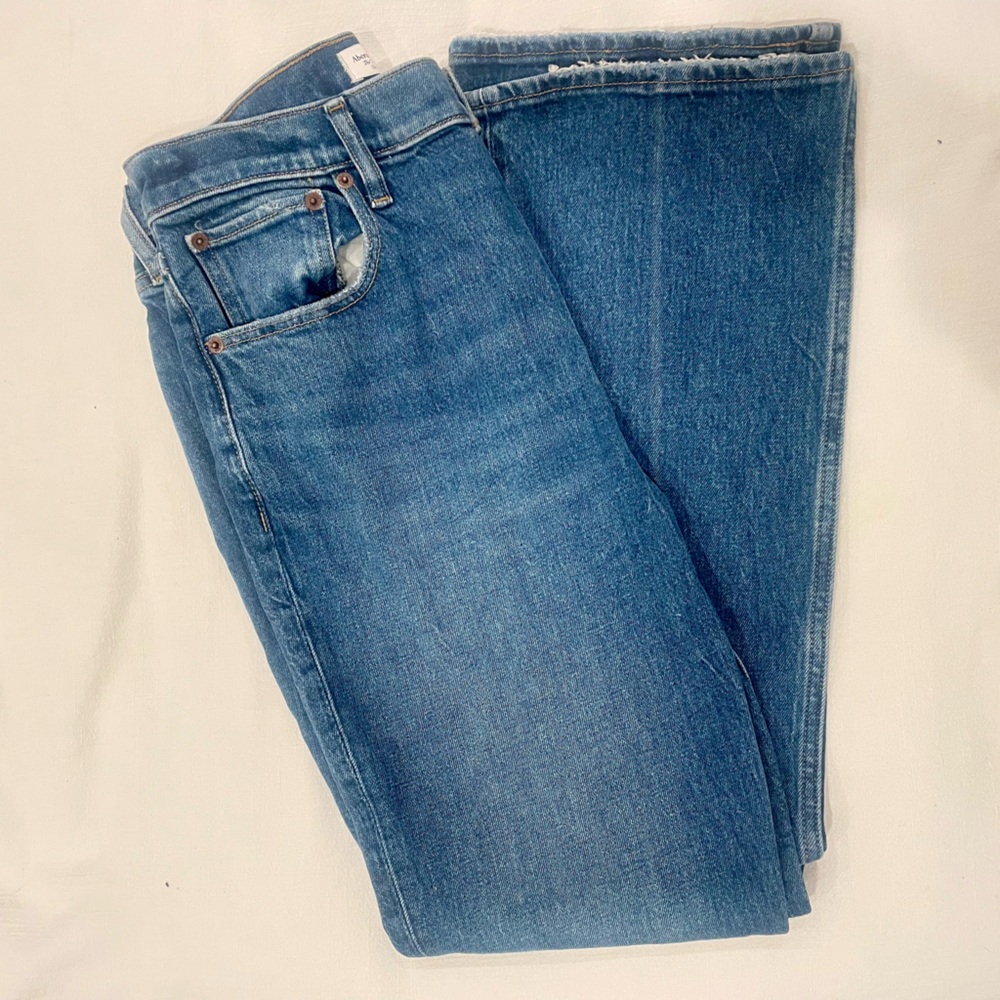 Abercrombie & Fitch Blue Jeans